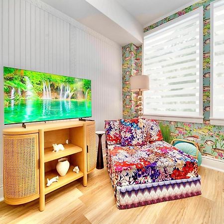 King Bed Mermaid Suite - Heart Of Palm Beach, Free Parking Included Экстерьер фото